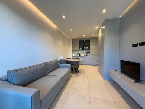 Sale, apartment, 45m², Bečići, Budva - image 2