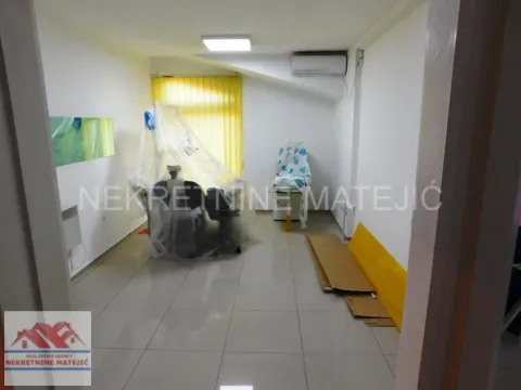 Sale, office space, 50m², Vašarište, Kragujevac - image 11
