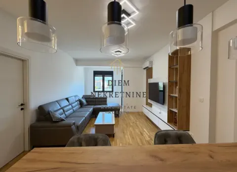 Rent, two bedroom apartment, 58m², Stari Aerodrom, Podgorica - image 7
