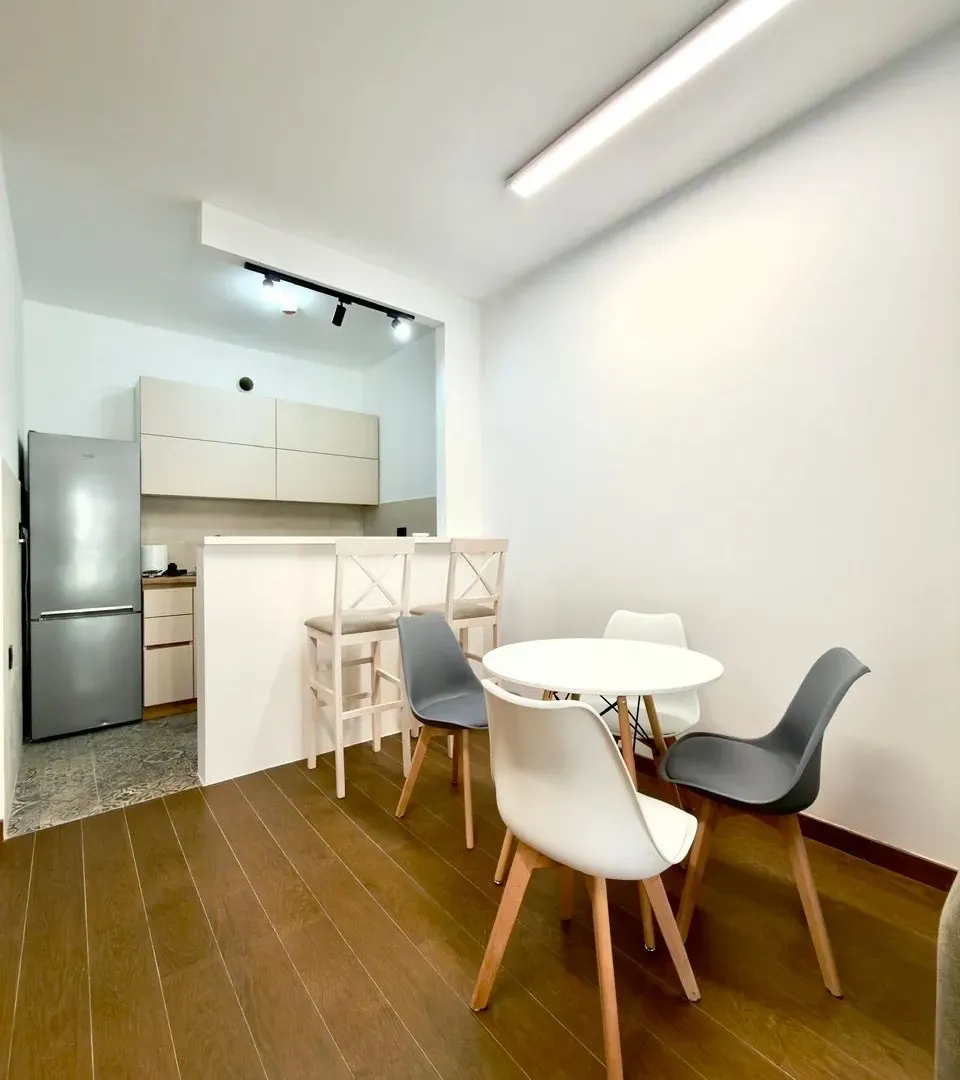 Izdavanje, jednosoban stan, 47m², Ljubović, Podgorica