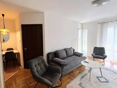 Sale, one bedroom apartment, 42m², 1 maj, Podgorica - image 2