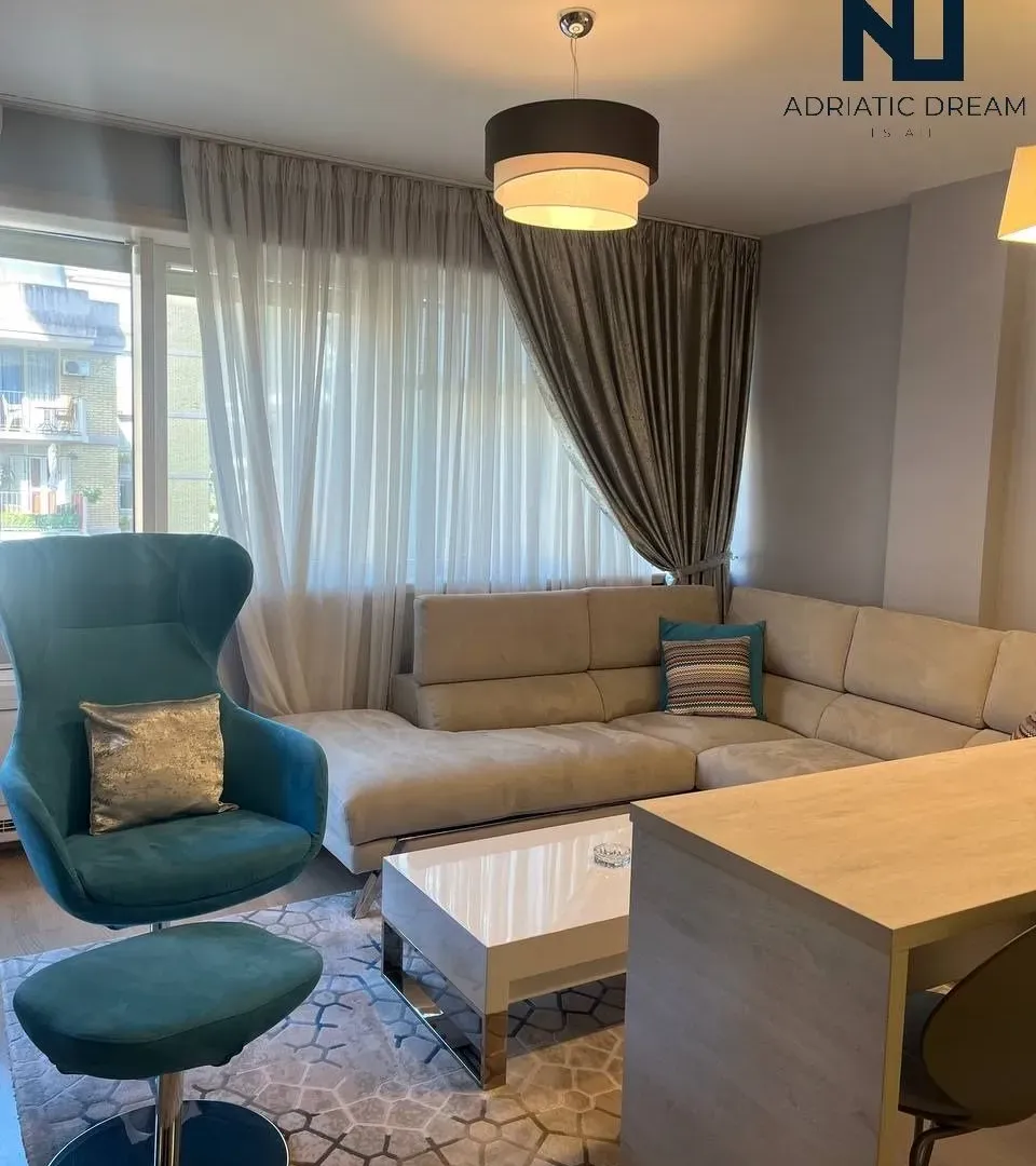 Prodaja, jednosoban stan, 47m², Centar, Budva