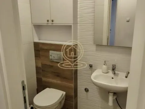 Izdavanje, trosoban stan, 65m², Stari Majur, Petrovaradin - image 10