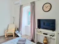 Sale, one bedroom apartment, 42m², Stari Grad Kotor, Kotor - image 2