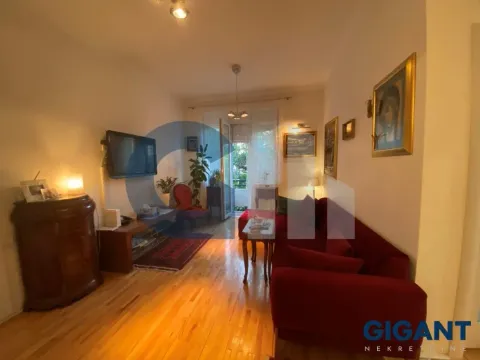 Sale, three bedroom apartment, 72m², Vračar Hram, Vračar Sve Podlokacije - image 2