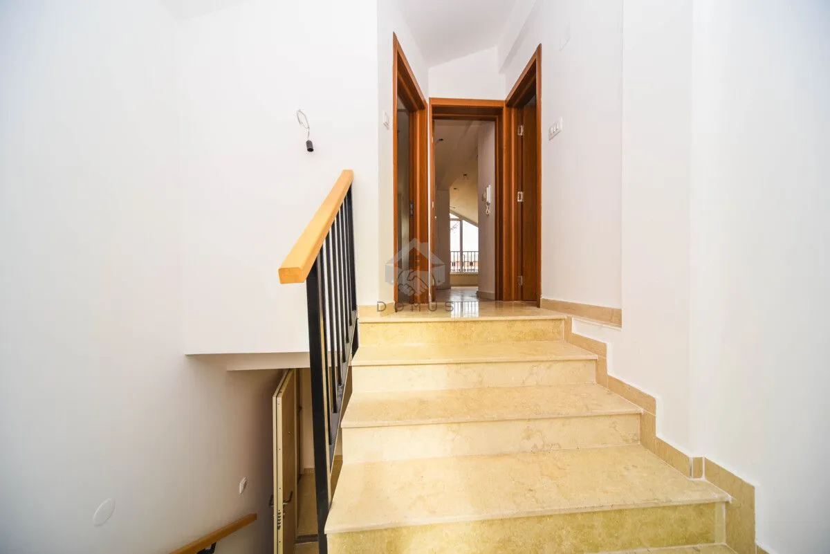 Prodaja, jednosoban stan, 42m², Zabjelo, Podgorica