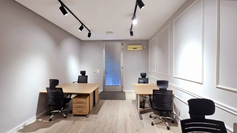 Izdavanje, poslovni prostor, 80m², Centar, Podgorica