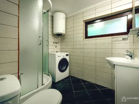 Prodaja, kuća, 155m², Centar, Budva - image 9