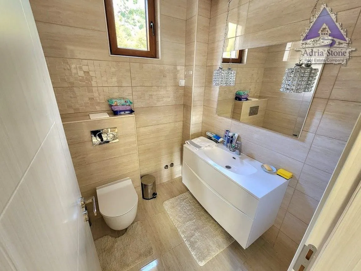 Sale, house, 201m², Kuljače, Budva