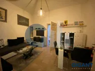 Izdavanje, trosoban stan, 90m², Kalenić Pijaca, Vračar Sve Podlokacije - image 4