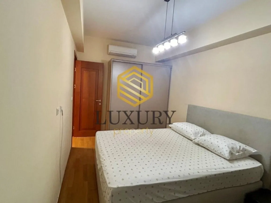 Rent, apartment, 100m², Centar, Podgorica