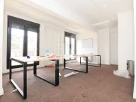 Izdavanje, poslovni prostor, 117m², Momišići, Podgorica - image 2