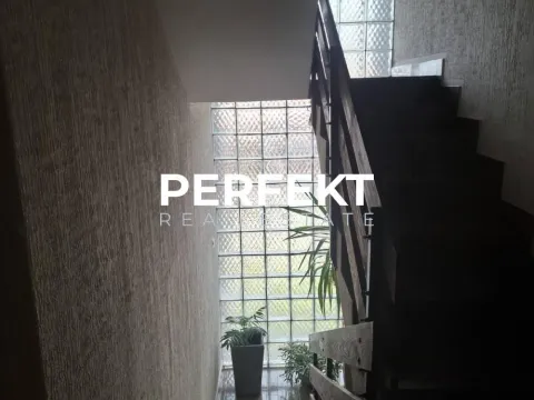 Prodaja, kuća, 273m², Pančevo, Srbija - image 4