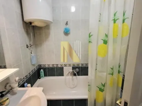 Izdavanje, dvosoban stan, 42m², Centar, Novi Sad - image 14