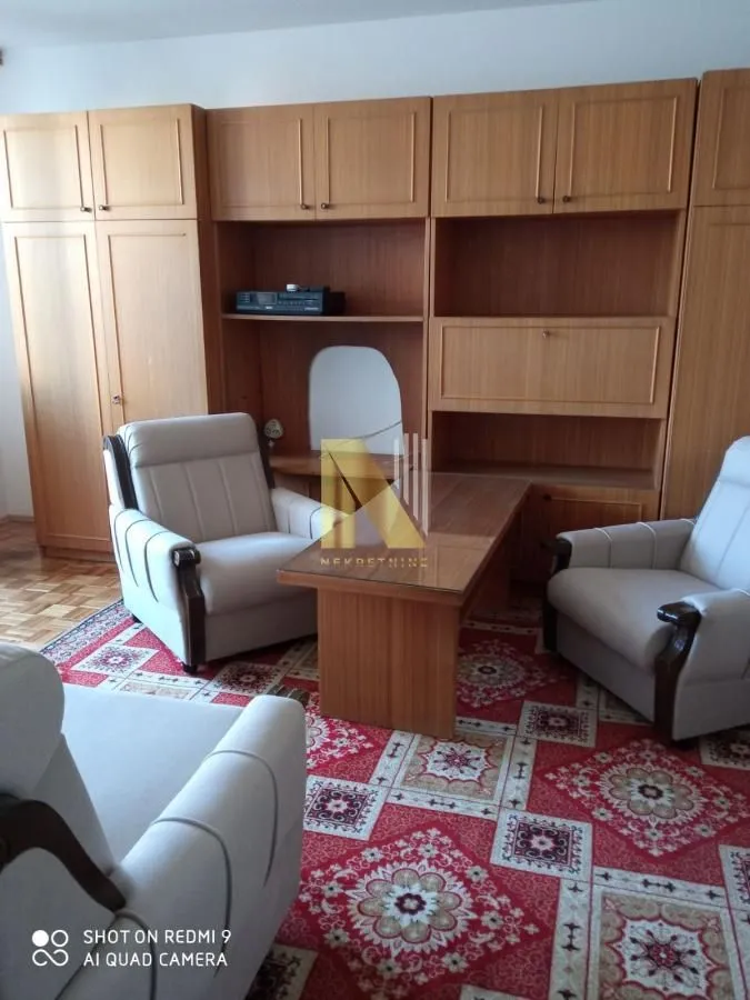 Izdavanje, dvosoban stan, 51m², Detelinara, Novi Sad Sve Podlokacije