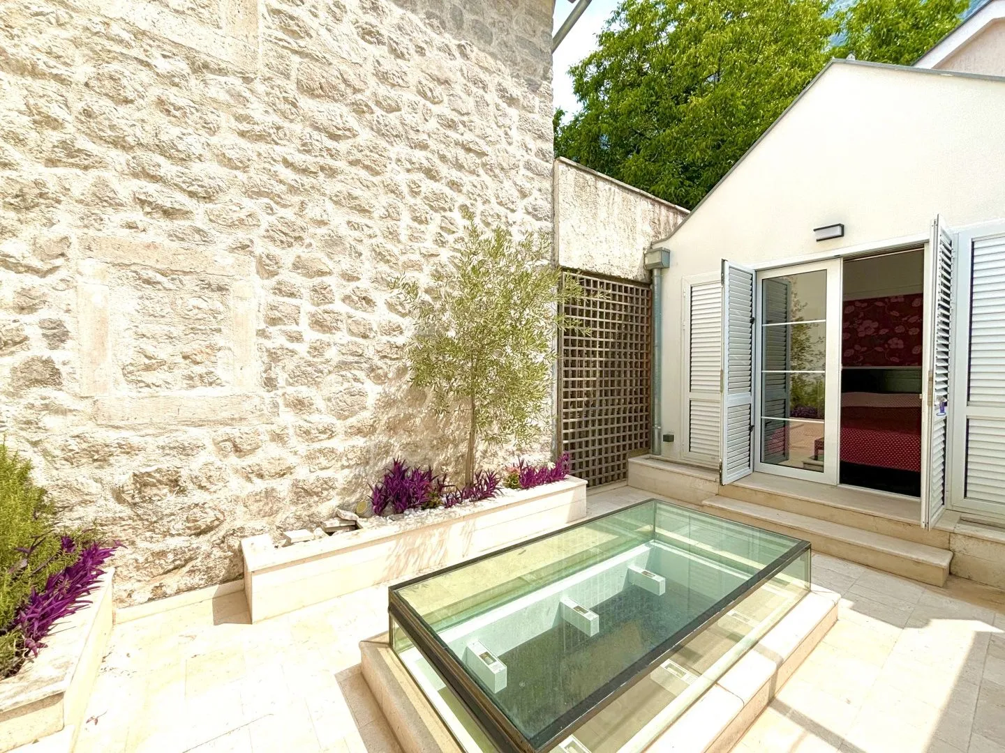 Sale, house, 232m², Dobrota, Kotor