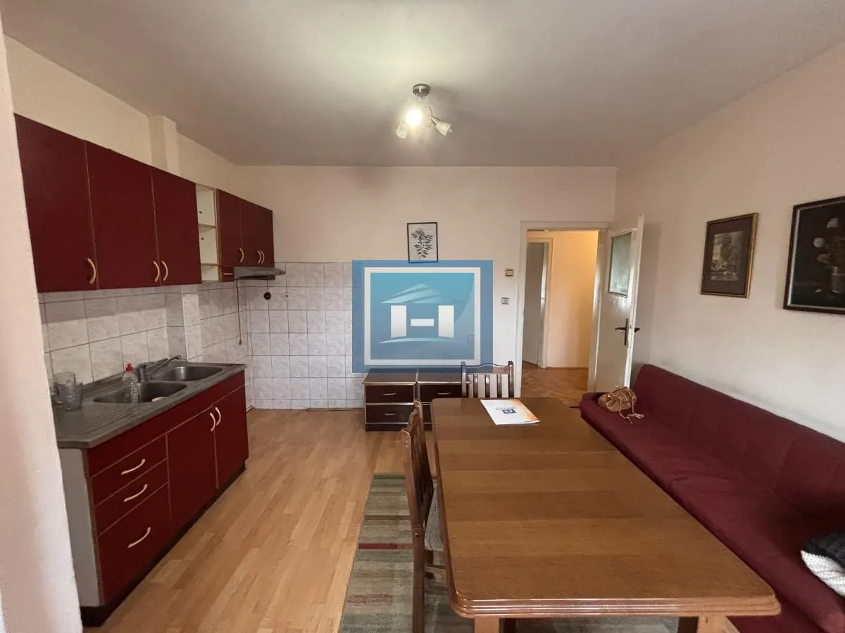 Sale, two bedroom apartment, 52m², Centar, Jagodina