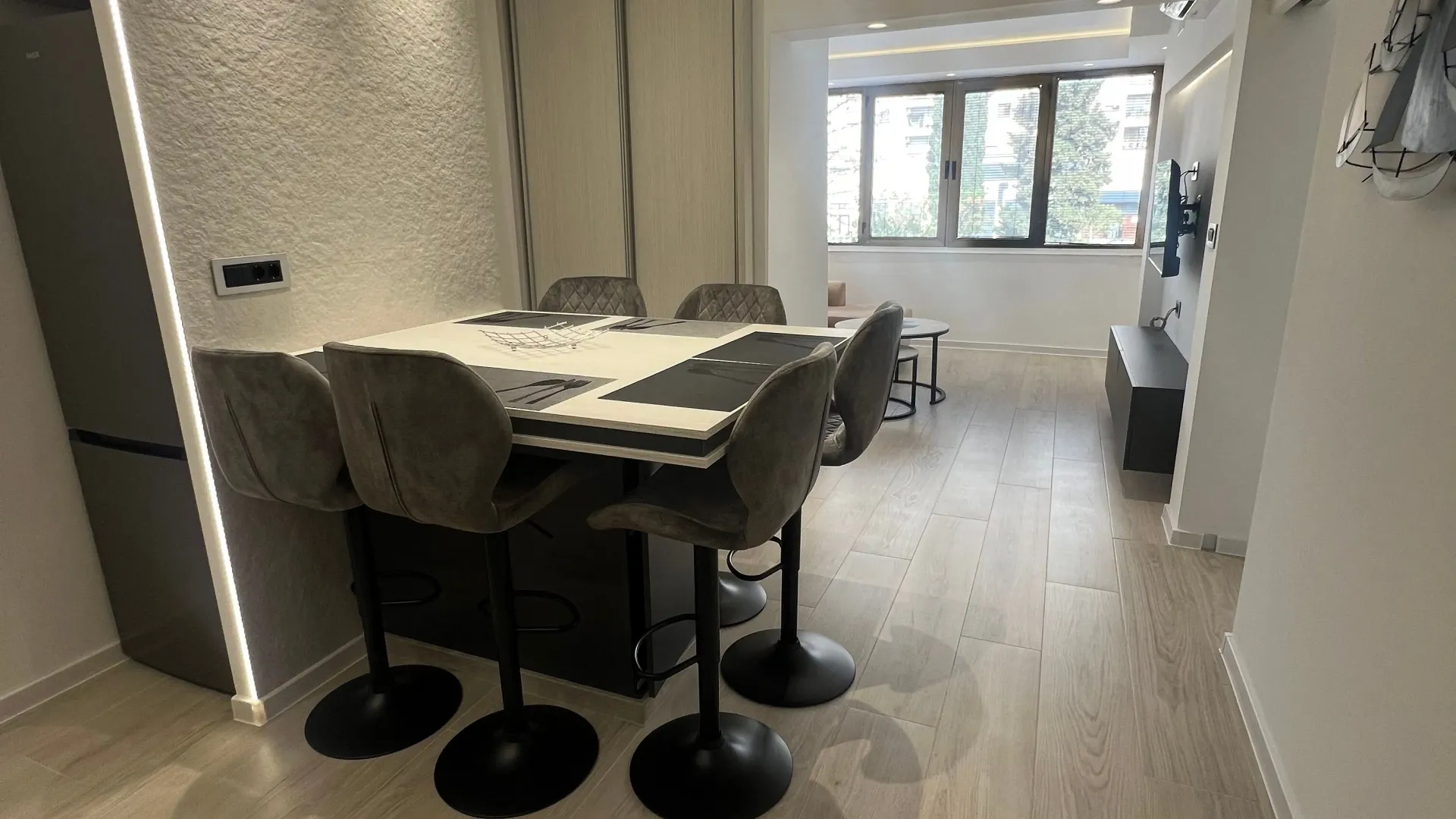 Prodaja, dvosoban stan, 46m², Centar, Bar