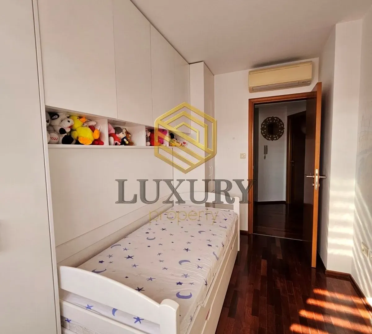 Sale, two bedroom apartment, 52m², Stari Aerodrom, Podgorica