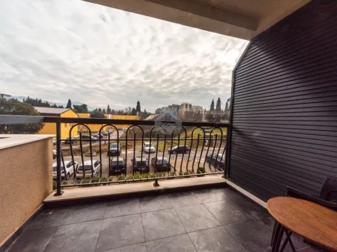 Izdavanje, dvosoban stan, 75m², Ljubović, Podgorica - image 10