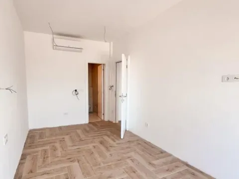 Prodaja, dvosoban stan, 87m², Tivat, Crna Gora - image 6