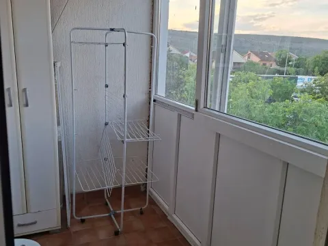 Izdavanje, dvosoban stan, 60m², Blok 9, Podgorica - image 3