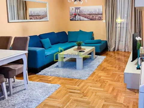 Rent, two bedroom apartment, 75m², Podgorica, Crna Gora