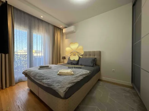 Izdavanje, jednosoban stan, 57m², Kod Capital Plaze, Podgorica - image 12