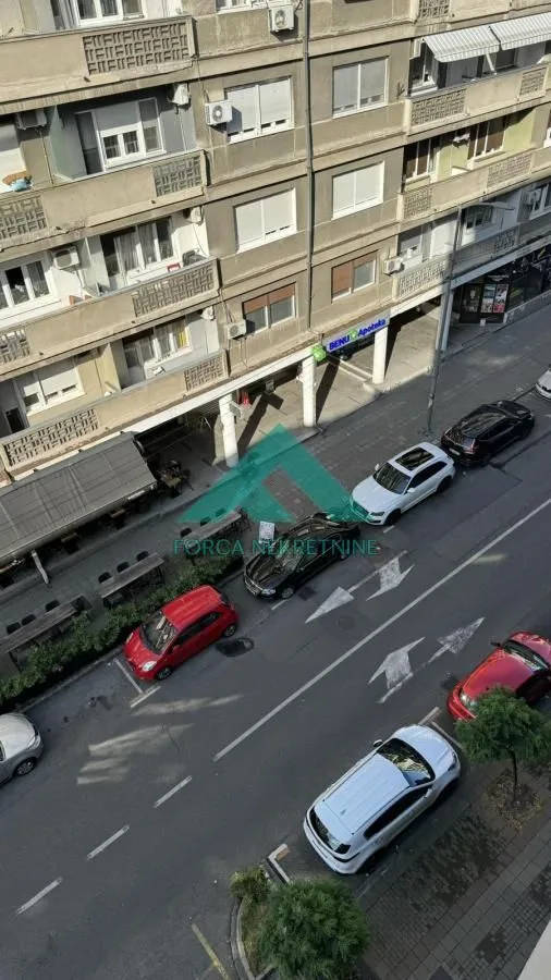 Prodaja, dvosoban stan, 62m², Slavija, Vračar Sve Podlokacije