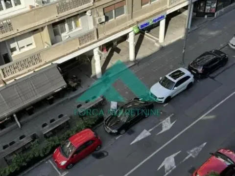 Prodaja, dvosoban stan, 62m², Slavija, Vračar Sve Podlokacije - image 9