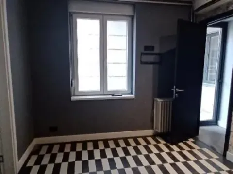 Izdavanje, trosoban stan, 125m², Stari Grad, Beograd - image 13