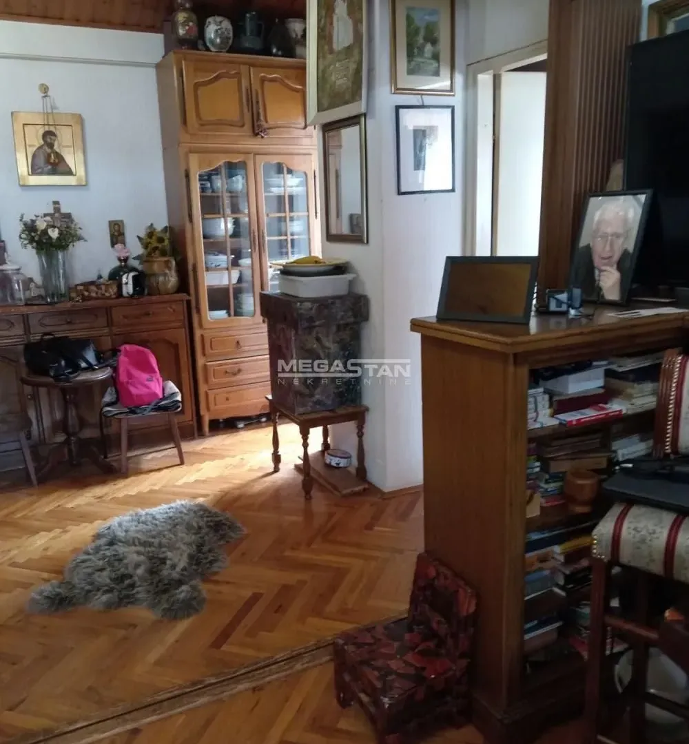 Prodaja, četvorosoban stan, 104m², Zvezdara Sve Podlokacije, Beograd