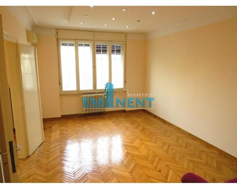 Rent, apartment, 130m², Stari Grad, Beograd