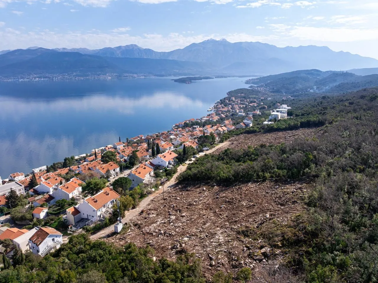 Prodaja, plac, 9748m², Krašići, Tivat