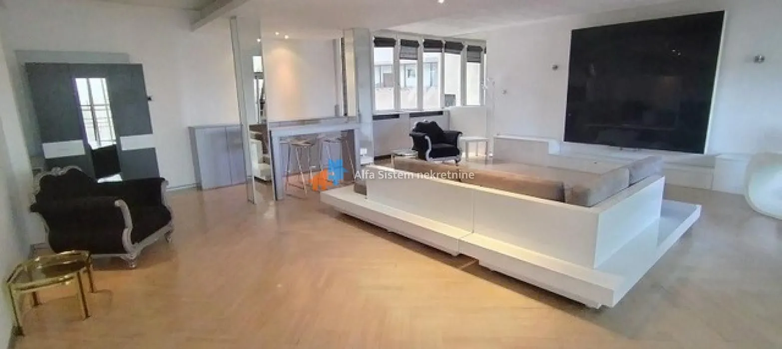 Rent, office space, 180m², Stari Grad, Beograd