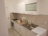 Izdavanje, dvosoban stan, 70m², Seljanovo, Tivat - image 9