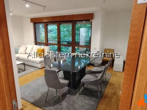 Izdavanje, četvorosoban stan, 120m², Kalenić Pijaca, Vračar Sve Podlokacije - image 5