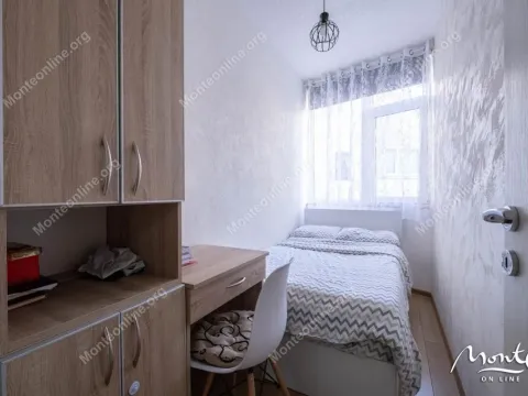 Prodaja, dvosoban stan, 48m², Dobrota, Kotor - image 9