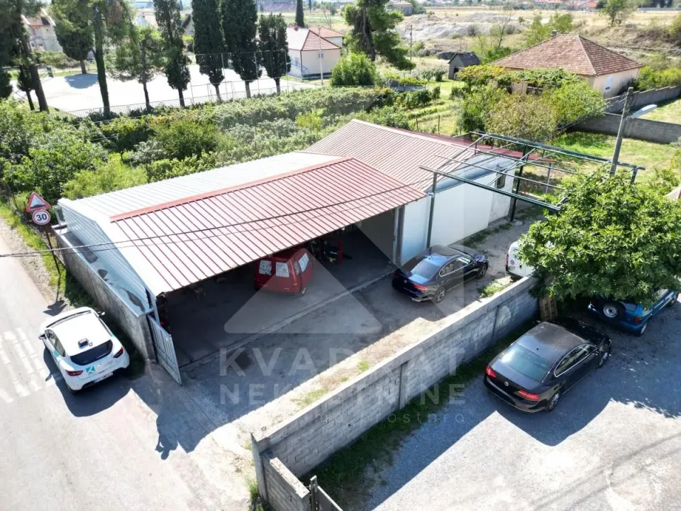 Rent, office space, 164m², Dahna, Podgorica