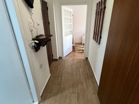 Rent, one bedroom apartment, 45m², Centar, Bar - image 8