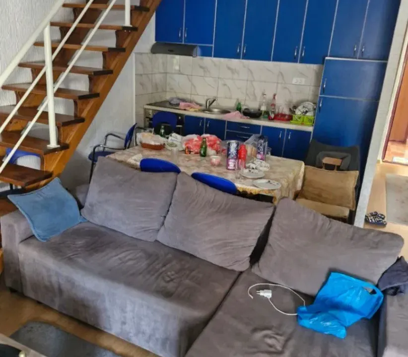 Prodaja, trosoban stan, 81m², Sutomore, Bar