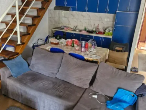 Sale, three bedroom apartment, 81m², Sutomore, Bar