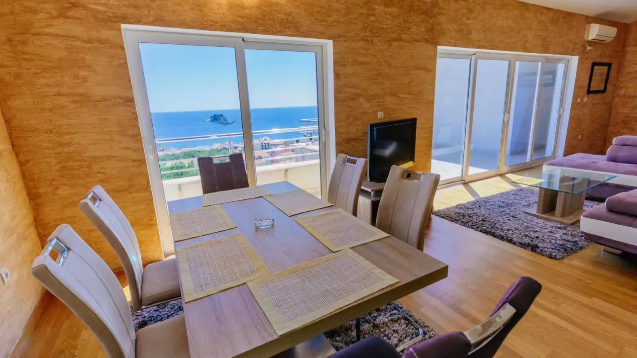 Prodaja, dvosoban stan, 105m², Petrovac, Budva