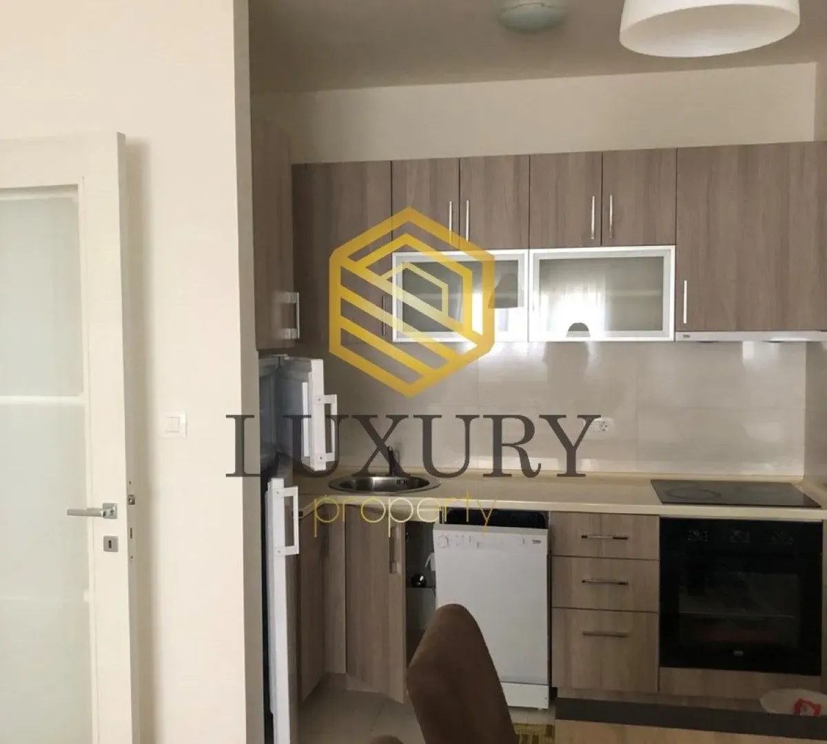 Prodaja, jednosoban stan, 49m², Central Point, Podgorica