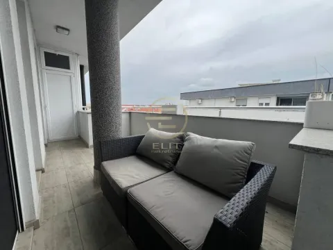 Izdavanje, trosoban stan, 88m², Sajmište, Novi Sad - image 28