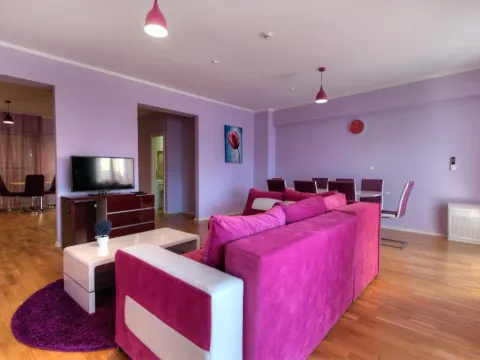 Prodaja, četvorosoban stan, 149m², Bečići, Budva - image 8