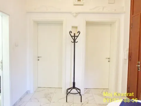 Prodaja, trosoban stan, 74m², Vračar Sve Podlokacije, Beograd - image 17