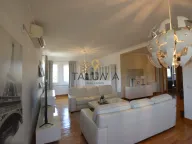 Prodaja, kuća, 350m², Dahna, Podgorica - image 21