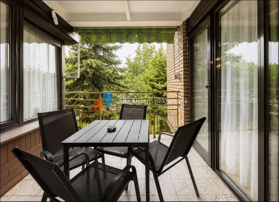 Rent, four bedroom apartment, 93m², Cerak Vinogradi, Beograd
