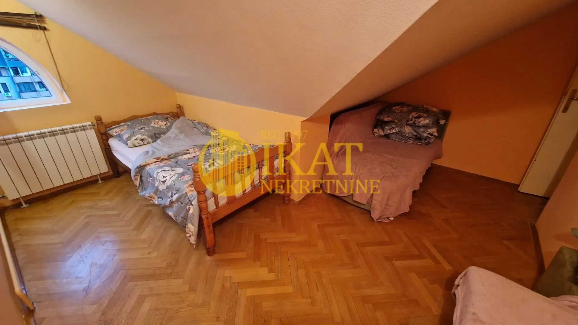 Rent, three bedroom apartment, 78m², Bezanijska Kosa 1, Bežanijska Kosa Sve Podlokacije